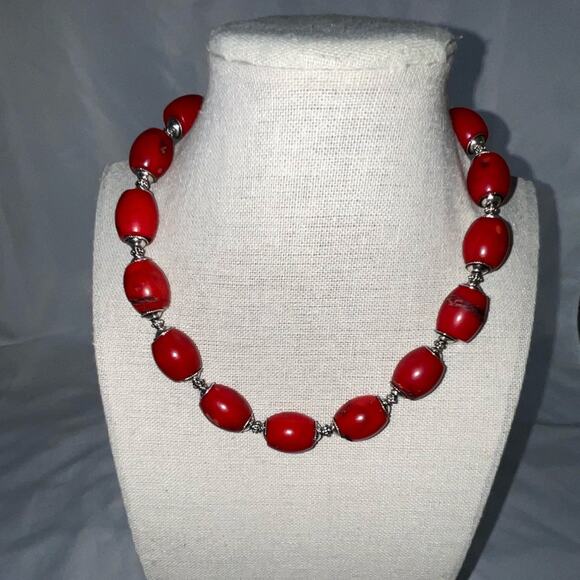RED CORAL & SILVER TONE BEADED COLLAR NECKLACE 7.5” - Picture 5 of 8